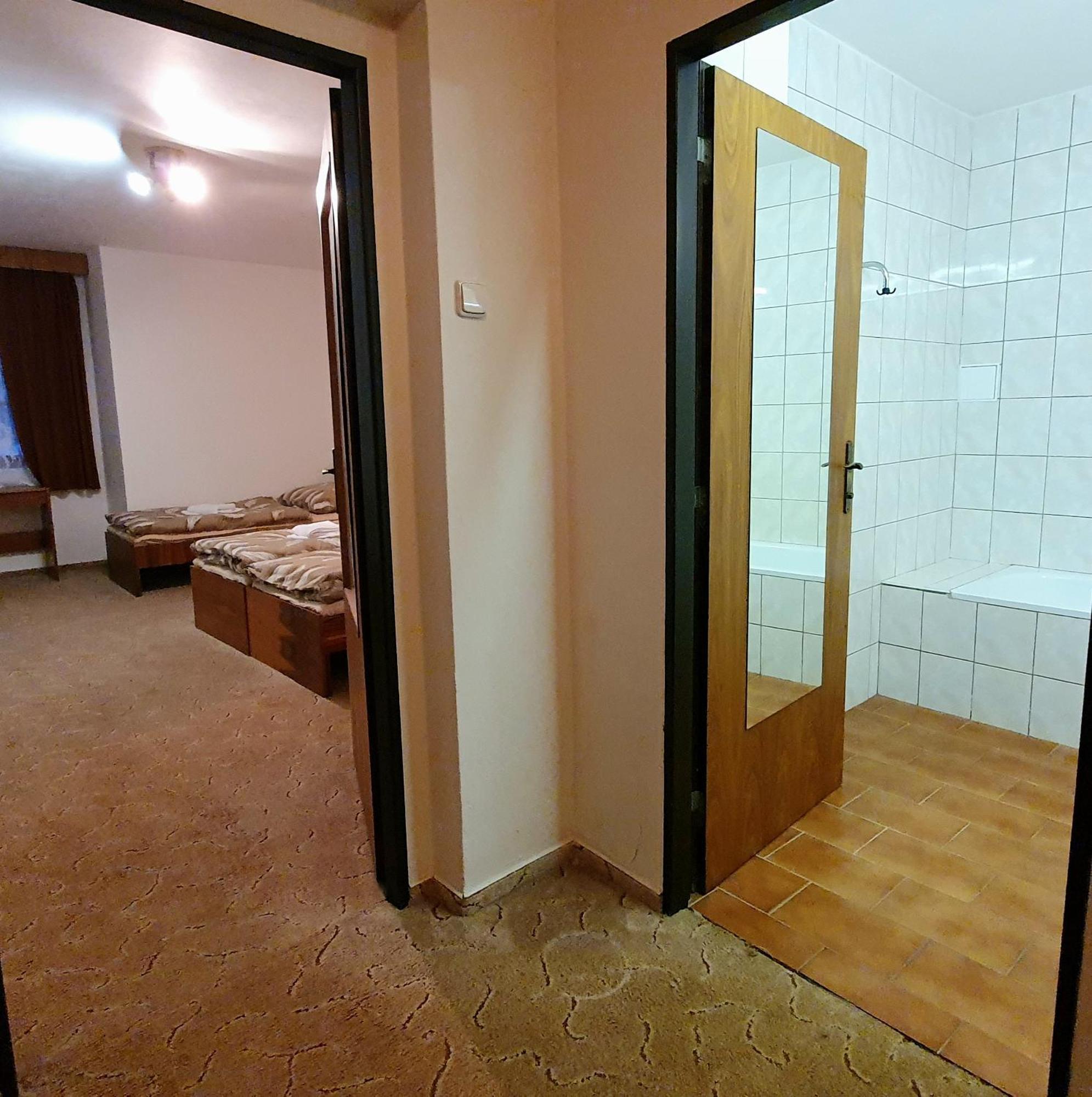 Hotel Holensky Dvur Ratibor  Pokoj fotografie